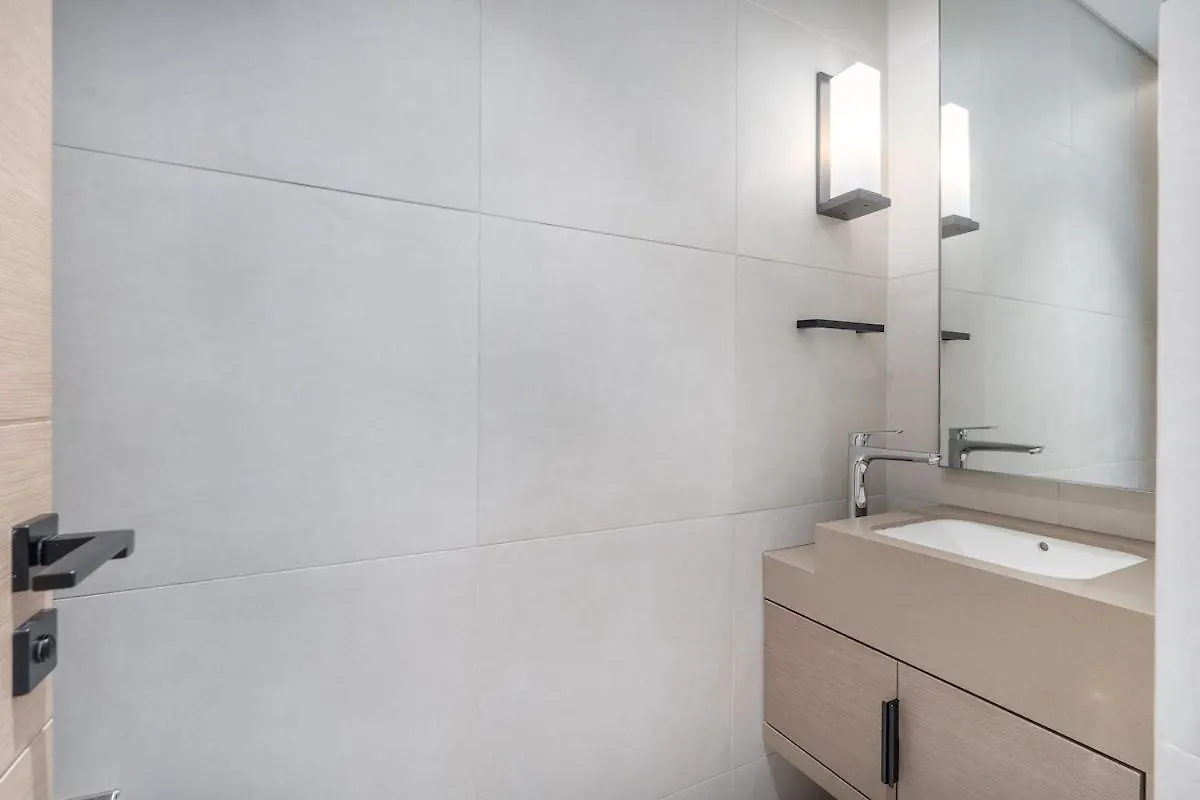 Amazing 2-Bedroom In Jumeirah Gate Tower 1 With Stunning Views Dubai 0*,  United Arab Emirates